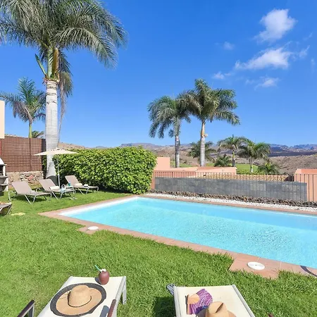 Villa Salobre Golf Siete Luxury Retreat In Gran Canaria Private Outdoor Heatable Pool Bbq Facilities Shaded Outdoor Dining Area Salobre, *